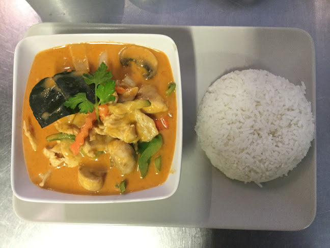 Comments and reviews of Rissne Sushi och Wok