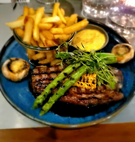 Regeringsgatan 88 (Ny restaurang kommer att öppnas inom kort) - Gastronomi och hotellverksamhet