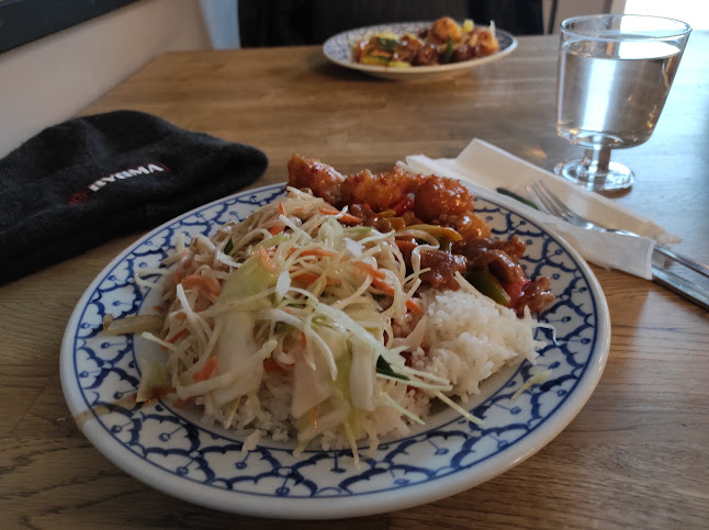 Reviews of Suay Spicy Restaurang in Borlänge - Gastronomi och hotellverksamhet