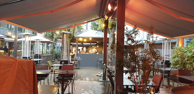 The Lamp Restaurant - Gastronomi och hotellverksamhet