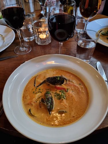 Opinii despre Matboden Södermalm în Stockholm - Gastronomi och hotellverksamhet