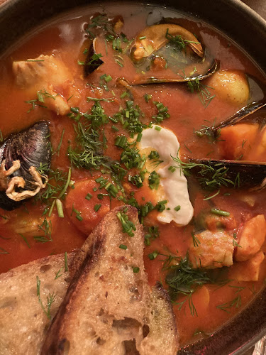 Fiskbar 17 - Gastronomi och hotellverksamhet