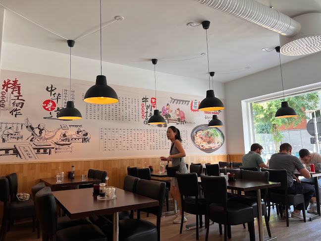 Opinii despre Noodle Master în Mölndal - Gastronomi och hotellverksamhet