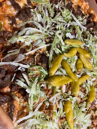 Dotteviks pizzeria - Gastronomi och hotellverksamhet