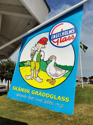 Comments and reviews of Vikens glasskiosk