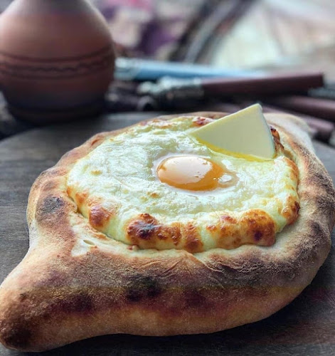 Tbilisis Hörna - Gastronomi och hotellverksamhet