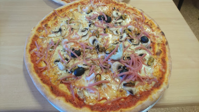 Comments and reviews of Pizzeria Årsta