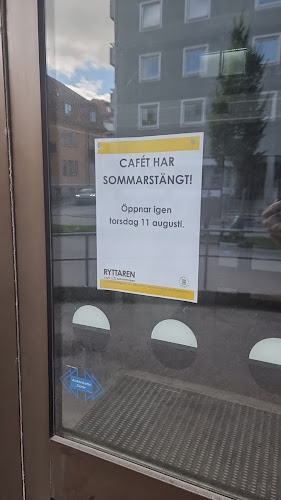 Opinii despre Ryttaren café och aktivitetscenter în Uddevalla - Gastronomi och hotellverksamhet