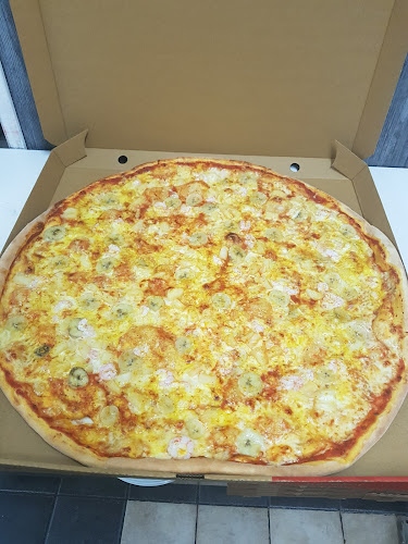 Z-KROG restaurang & pizzeria - Gastronomi och hotellverksamhet