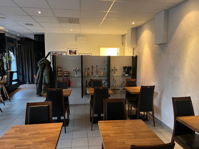 Bakom hörnet - Gastronomi och hotellverksamhet