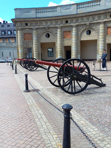 Grändens Café Open Times