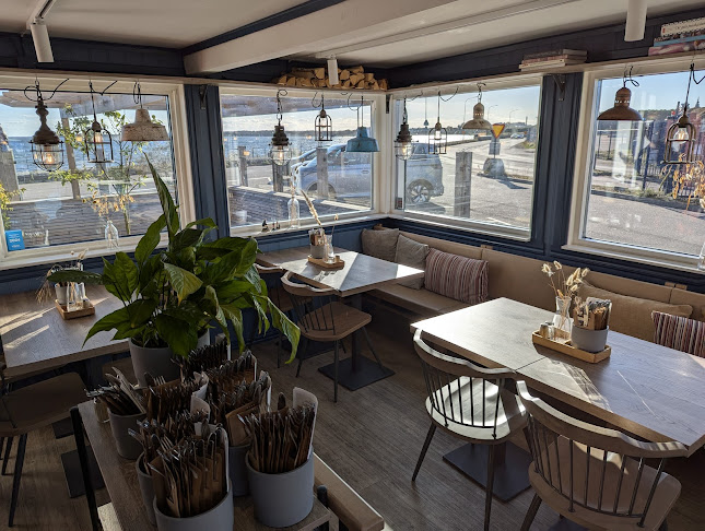 Café Lotsutkiken - Gastronomi och hotellverksamhet