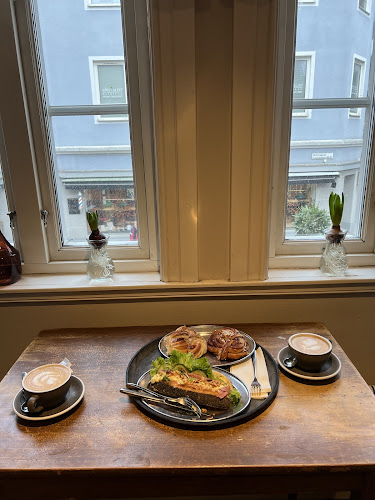 Opinii despre Lilla Kafferosteriet în Malmö - Gastronomi och hotellverksamhet