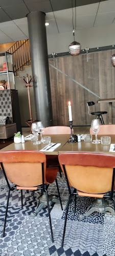 Nelly's Food Etc Phone number