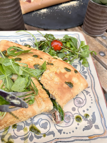 Opinii despre Ammos Café & Creperi în Linköping - Gastronomi och hotellverksamhet