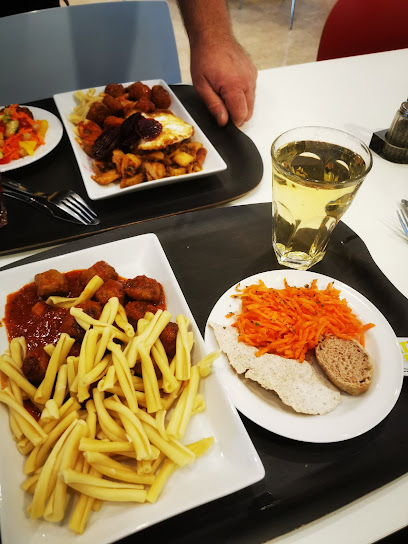 STÄNGD YA Lunchrestaurang