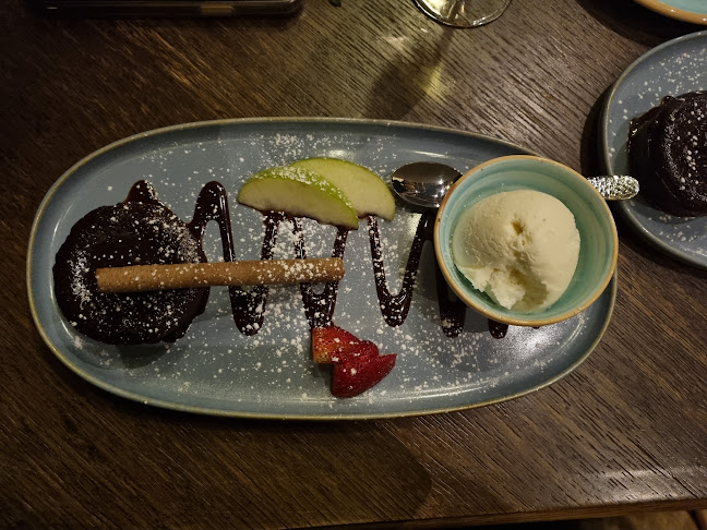 Caliente Tapasbar City