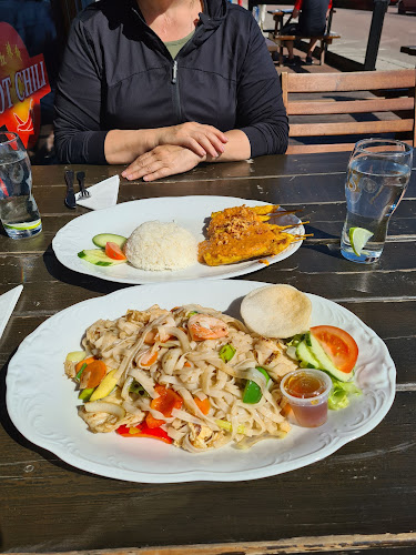 Comentarii opinii despre Hot Chili