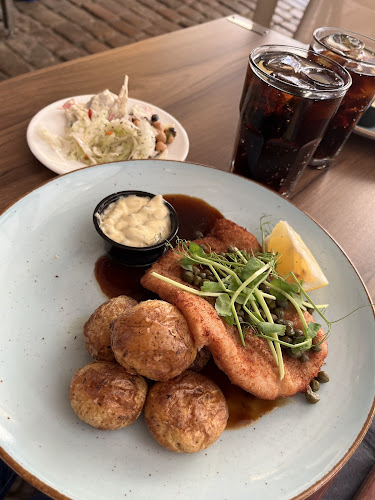 Comentarii opinii despre Victors