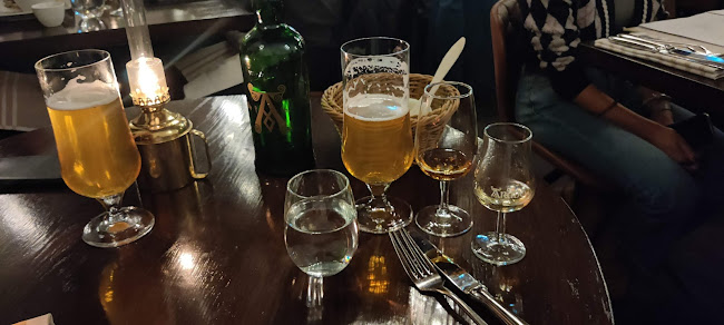 Ardbeg Embassy - Gastronomi och hotellverksamhet