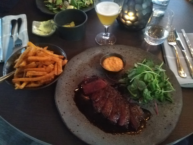 Opinii despre The Lamp Restaurant în Norrköping - Gastronomi och hotellverksamhet