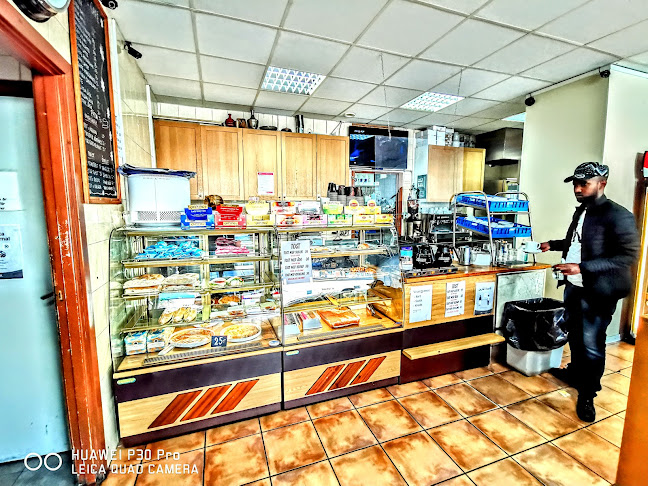 Comments and reviews of HB Nejos Salladsbar & Cafe