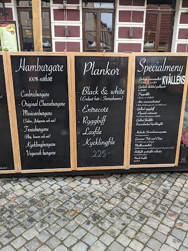 Opinii despre Restaurang Pizzeria Cimbris în Simrishamn - Gastronomi och hotellverksamhet