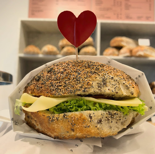 Opinii despre Gateau Vaxholm în Vaxholm - Gastronomi och hotellverksamhet