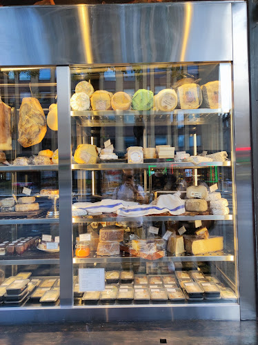 Campoloro - Gastronomi och hotellverksamhet