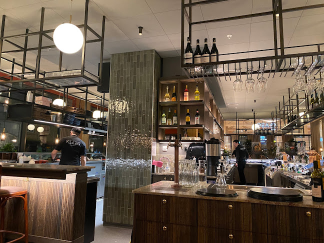 Klang Market - Gastronomi och hotellverksamhet