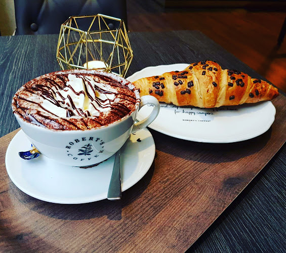 Opinii despre Candela Coffee în Göteborg - Gastronomi och hotellverksamhet