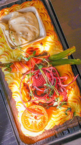 Trossen - Gastronomi och hotellverksamhet