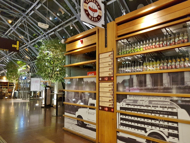 Sausage Haus - Gastronomi och hotellverksamhet