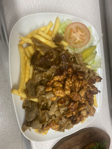 Opinii despre BBQ Kitchen în Eskilstuna - Gastronomi och hotellverksamhet