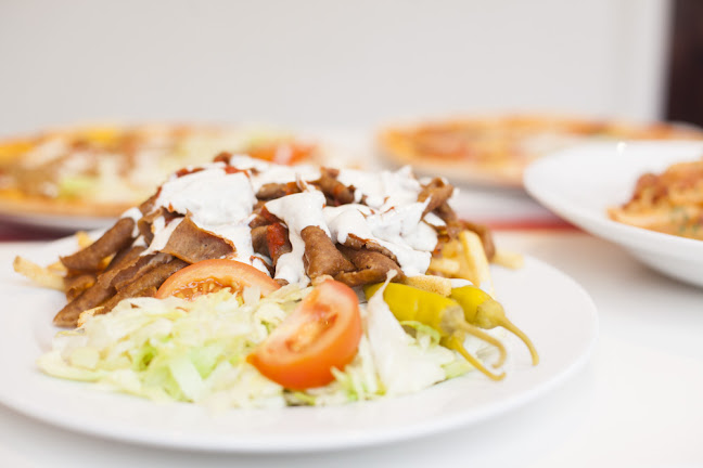 Opinii despre Pizzeria Amore (i Västerås) în Västerås - Gastronomi och hotellverksamhet