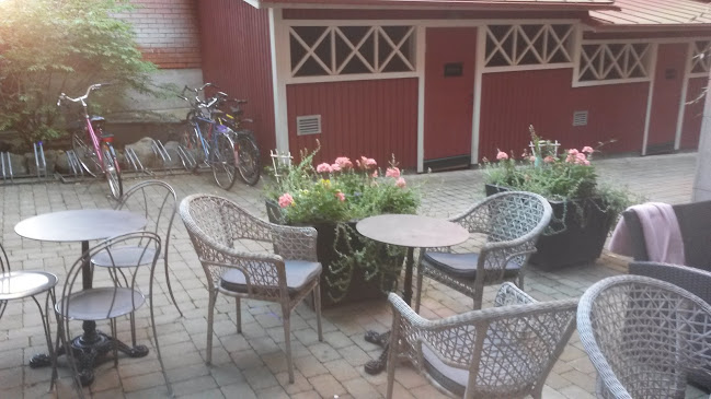 Lill-Annas café & butik - Gastronomi och hotellverksamhet