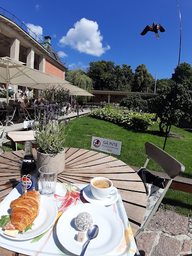 Blå Porten - Restaurang & Café Phone number