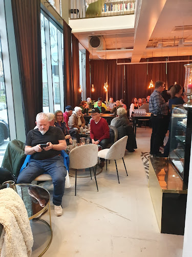 Comments and reviews of Café Boulevard Kungsängen AB