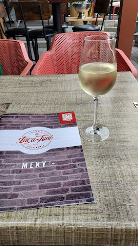 Luca & Toni - Gastronomi och hotellverksamhet