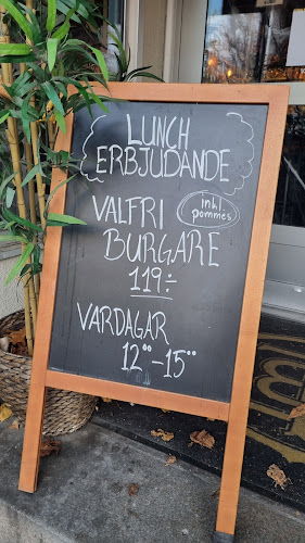 Danska V. 110, 416 59 Göteborg