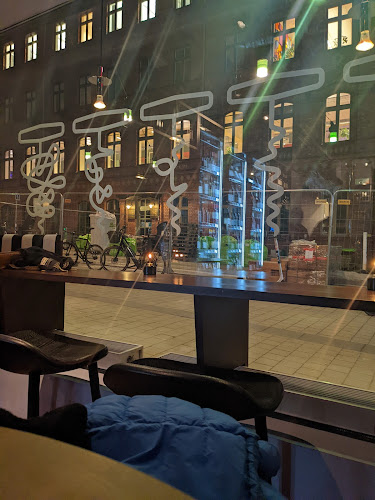 Comentarii opinii despre Hornstulls Bodega