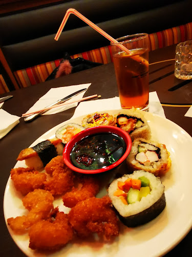 Robot Restaurang (thai och sushi restaurang) - Lidköping