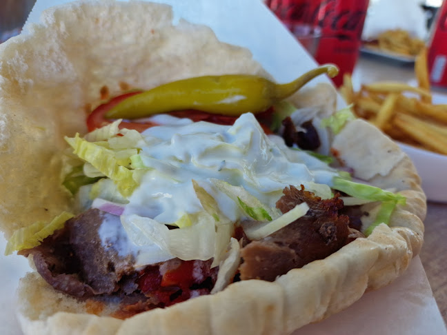 Opinii despre Bromma Kebab în Bromma - Gastronomi och hotellverksamhet