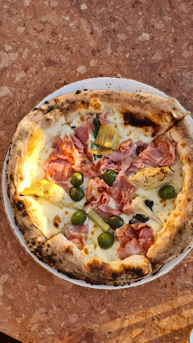 IL MONDO - Gastronomi och hotellverksamhet