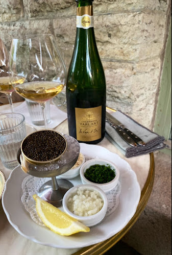 Angeli - Gastronomi och hotellverksamhet