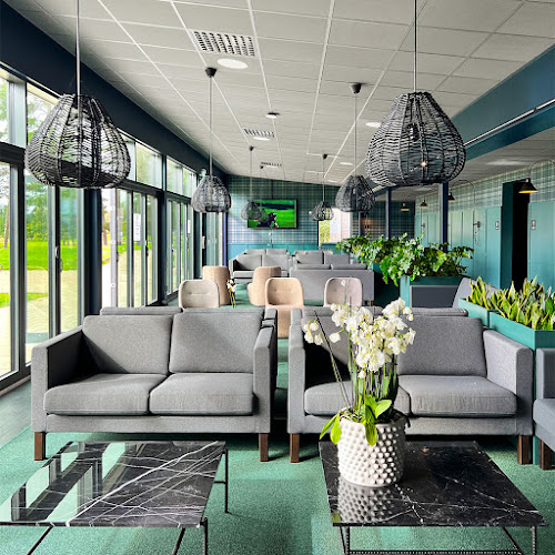 Pegs & Tails - Linköping