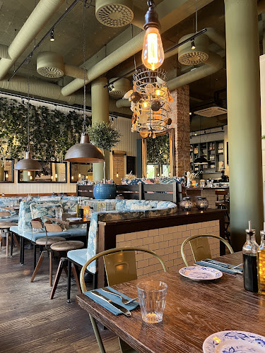 Paolo's - Gastronomi och hotellverksamhet