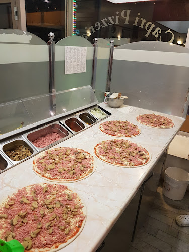 Pizzeria Capri - Gastronomi och hotellverksamhet
