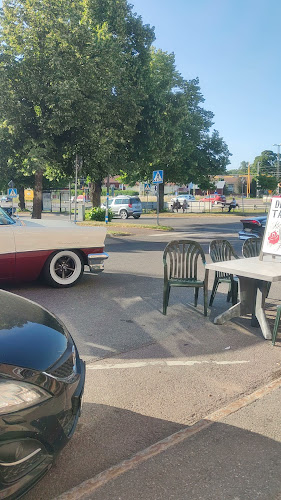 Pizzeria & grill MILANO - Gastronomi och hotellverksamhet