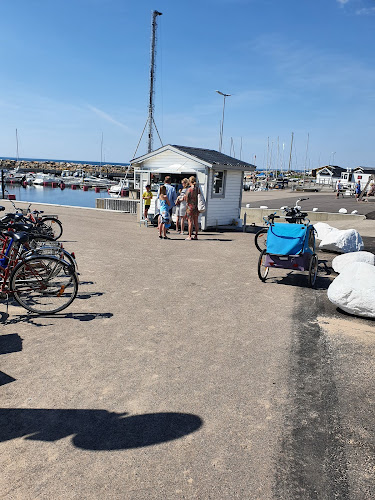 Glassvagnen vejbystrand - Gastronomi och hotellverksamhet